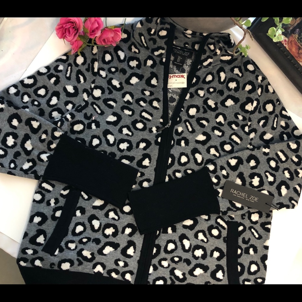 NWT Rachel Zoe black tiger print zip cardigan L